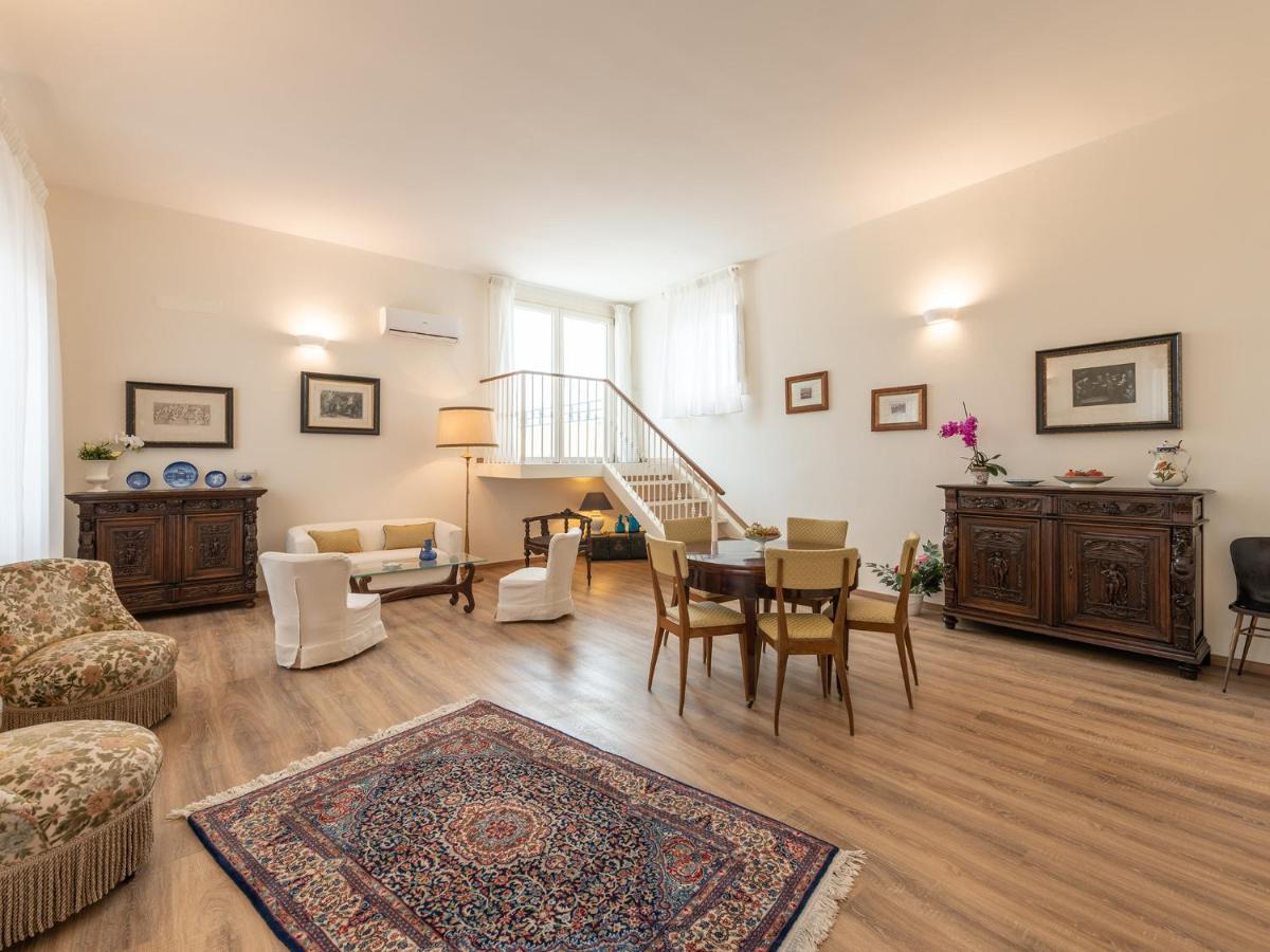 B&B Palazzo Merello Cagliari Exteriör bild