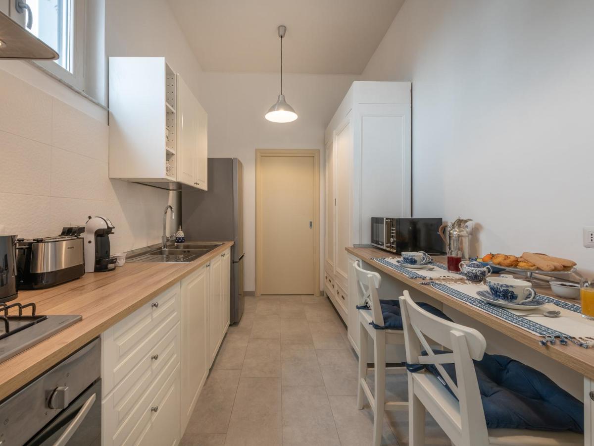 B&B Palazzo Merello Cagliari Exteriör bild